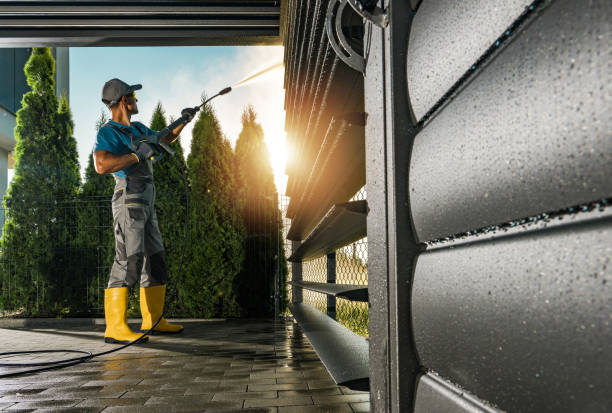 Best Gutter Cleaning  in Moreno Valley, CA